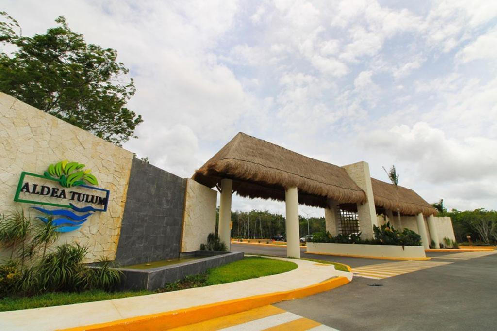 Love Vacations Tulum Exterior photo